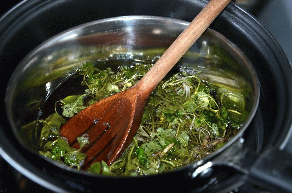 decoction of herbs with celandine for nail fungus