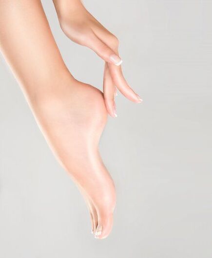 fungus-free foot skin
